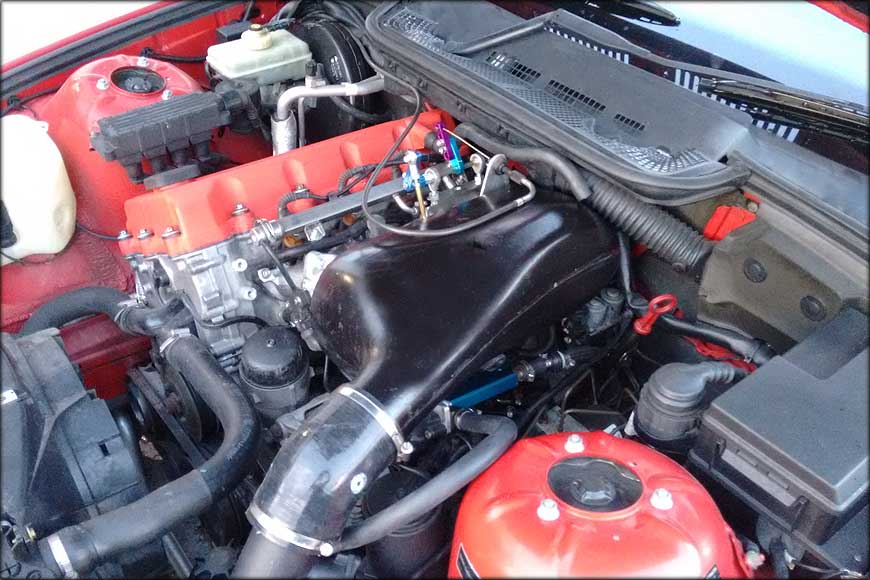 Bmw 4 Cylinder Fitted With Racehead Itb Kit 4